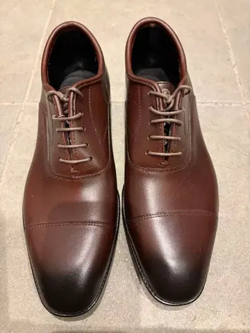 다크 브라운 가죽 가죽 신발 mon model 몽 모델