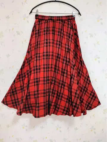 Samansa Mos2 새상품급 하늘하늘 체크 플리츠 롱 스커트