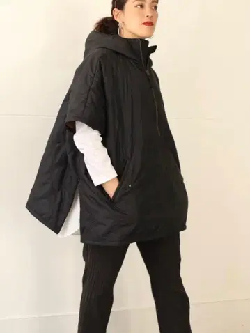 LEMELANGE 르멜랑제 발열면 2way 퀼팅 판초 코트 다운