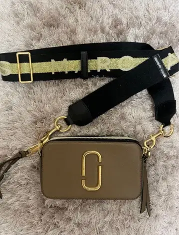 Marc Jacobs 브라운 숄더백