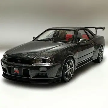 프라모델 완성품, 1/24. 타미야 R34 스카이라인 GTR (건메탈)