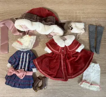 네오 브라이스 송 오브 런던 메리 아웃핏 아웃핏