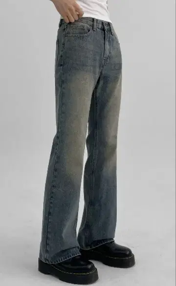 BLACKUP 가공 부츠컷 데님