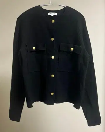 플라스테 PLST 메탈 버튼 크루넥 가디건 블랙 M 골드 버튼