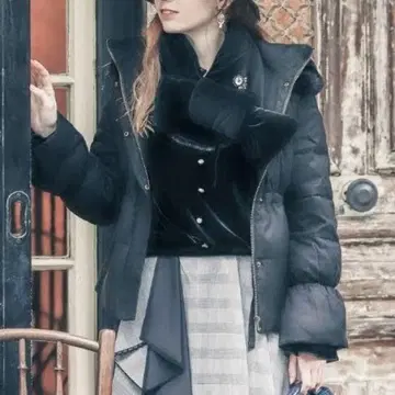 axes femme 후드 부착 숏 다운 코트 M 사이즈 블랙