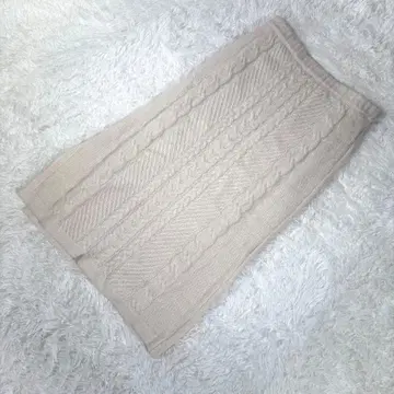 이브스 [ F ] 니트 타이트 스커트 케이블 짜임 베이지 안감 부착