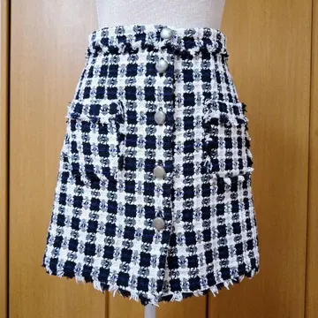 ZARA 트위드 블랙 x 화이트 체크 무늬 타이트 미니 스커트