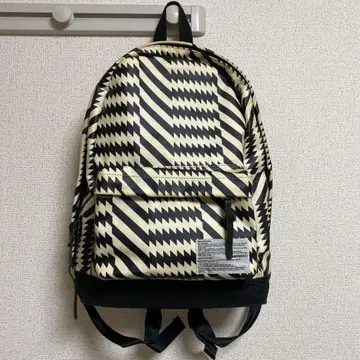 민트 디자인 지그재그 백팩 백팩
