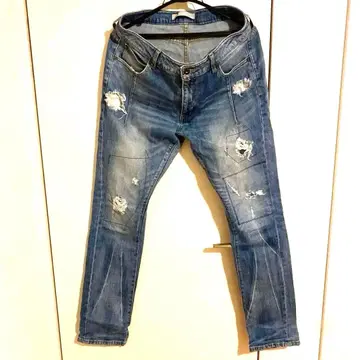 VADEL 데미지 가공 슬림핏 청바지