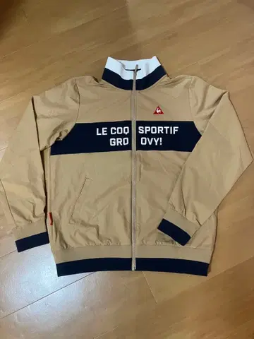 르꼬끄 스포르티브 점퍼 베이지