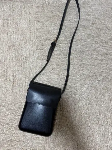 ASCLO 블랙 가죽 숄더백