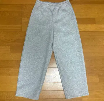 UNIQLOc 맨투맨 와이드 팬츠