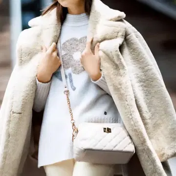 M'S GRACY 꽃 니트 스웨터 그레이 카탈로그 게재