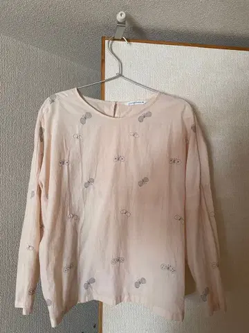 미나 페르호넨 choucho 블라우스 핑크