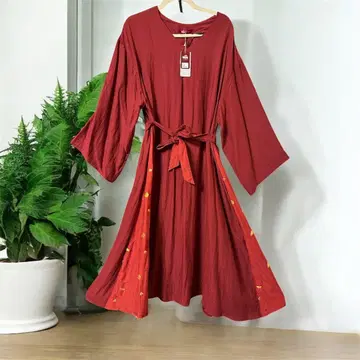 일본풍 버건디 자수 긴팔 롱 원피스