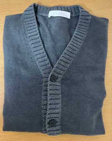 크루치아니 다크 그레이 가디건