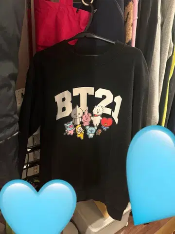 BT21 맨투맨 긴팔 티셔츠