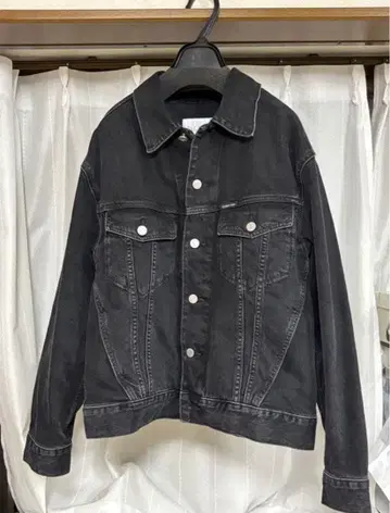 Palace CK1 릴렉스드 트러커 데님 자켓