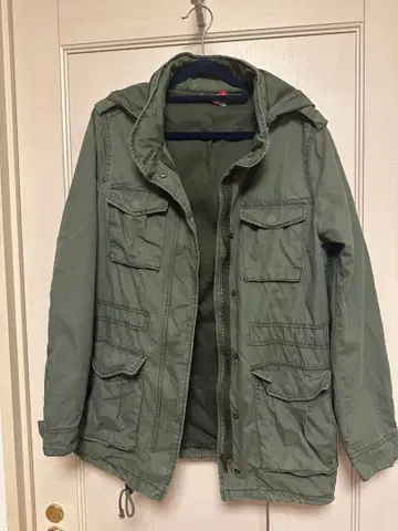 DIVIDED 후드 부착 밀리터리 자켓 올리브 그린