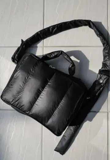 calin 퀼팅 마더스 파우치 백 -BLK-