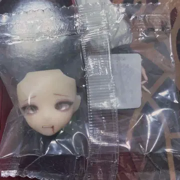 시칠리아의 추억 얼굴 부품 토혈 얼굴