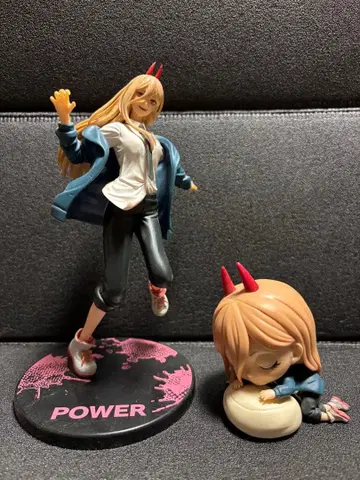 POWER 피규어 2점