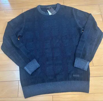 [ 매킨토시 ] 빅 섀도우 카일리 크루넥 스웨터 L 모 100%