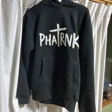PHATRNK 블랙 후드티