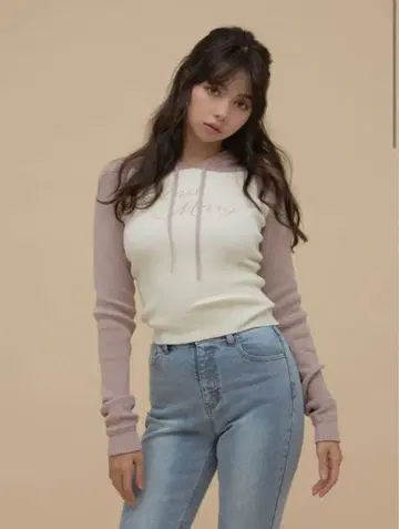 andmary Letter mary logo tops pink beige