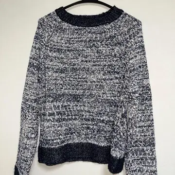 H&M 미사용 새상품 블루 네이비 스웨터 M 사이즈