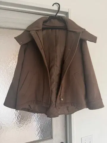 브라운 A라인 후드 부착 울 혼방 자켓 코트