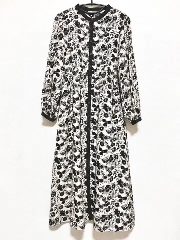 [ 새상품 ] 차오패닉 꽃무늬 롱 원피스 긴팔 FREE 무료배송