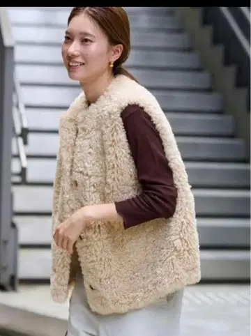 FRAMeWORK 인조 모피 베스트 베이지