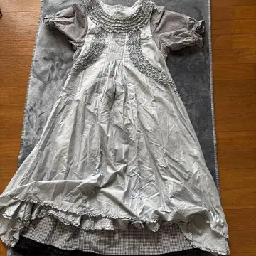 핑크하우스 원피스와 에이프런 세트