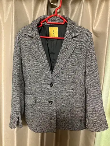 헤링본 트위드 테일러드 자켓