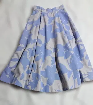 MERCURY DUO 꽃무늬 플레어 롱 스커트