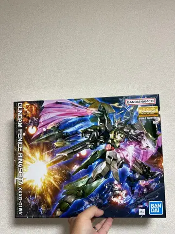 MG 1/100 건담 페니체 리나시타