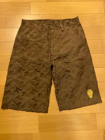 AND SUNS 폴리에스테르 카모플라쥬 하프 팬츠