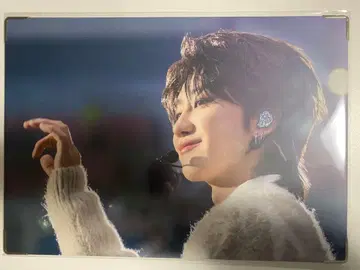 댓글 필수 SEVENTEEN 민하오 전시회 프리미엄 포토