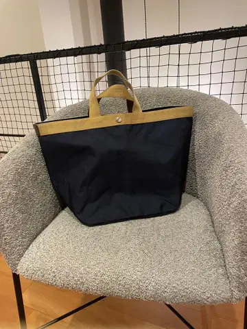 에르베샤 펠리에 투모로우랜드 별주 725C 네이비 골드 L