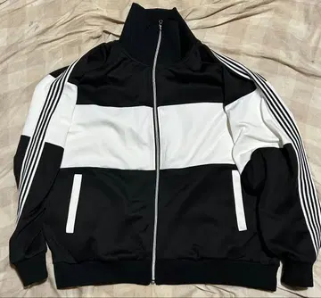 스트라이프 디자인 집업 저지