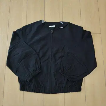 미사용 새상품 POU DOU DOU 블랙 벌룬 슬리브 자켓