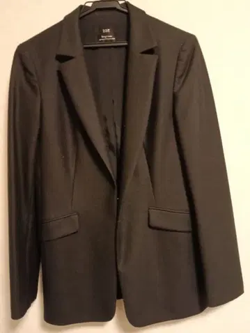 23구 블랙 테일러드 자켓