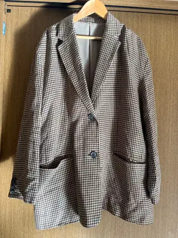 Mila Owen 체크 무늬 테일러드 자켓