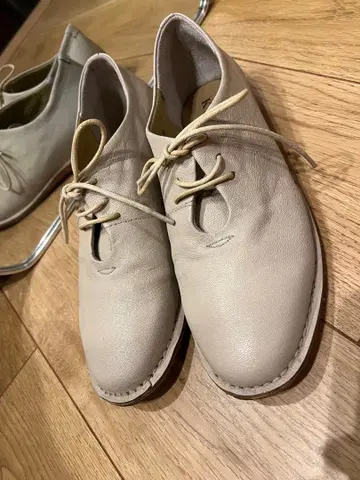 KISCO 베이지 캐주얼 레이스업 슈즈 38