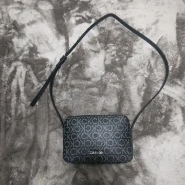 캘빈 클라인 숄더백 블랙