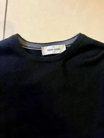 GRAN SASSO 블랙 크루넥 스웨터 48