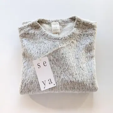 seya. 세야 Alpaca Shaggy Pullover