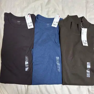 유니클로 소프트 터치 크루넥T 브러쉬드 모크넥T셔츠 세트