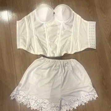 와코루 브라이덜 이너 E65